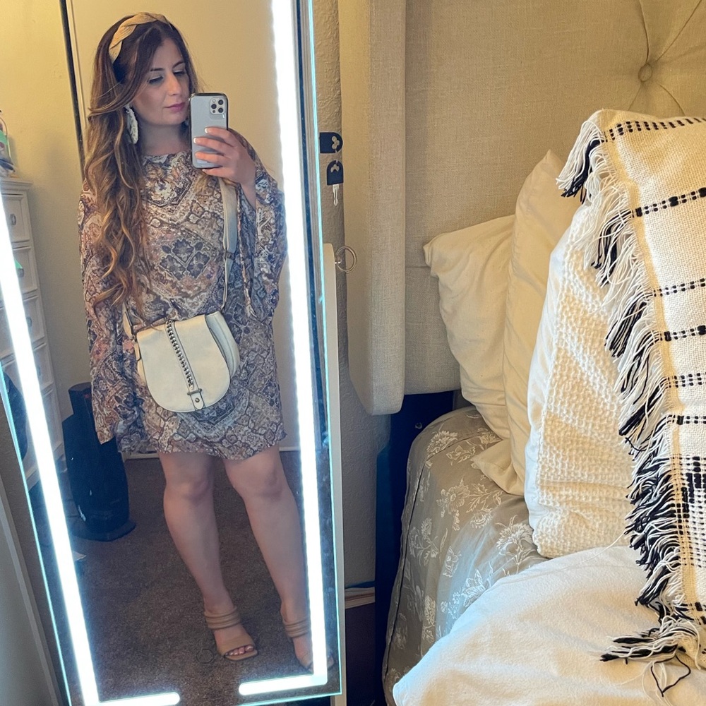 Beautiful Pattern Tunic Mini Dress - Picture 2 of 12
